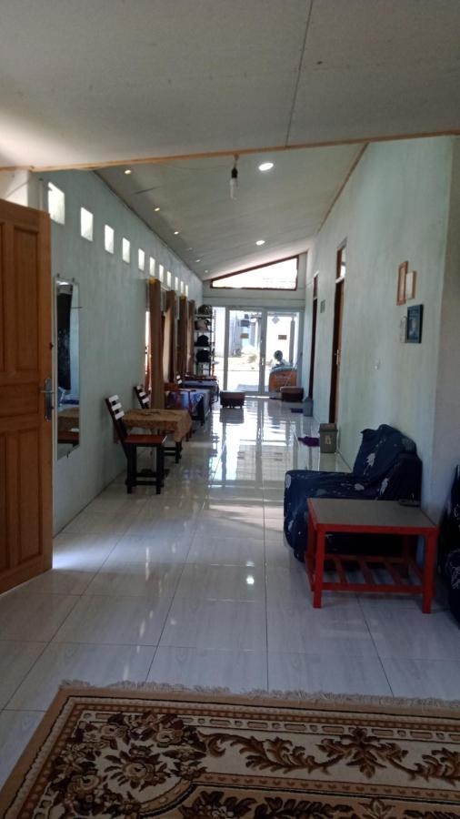 Appartamento Belitung Backpacker Tanjung Pandan Esterno foto