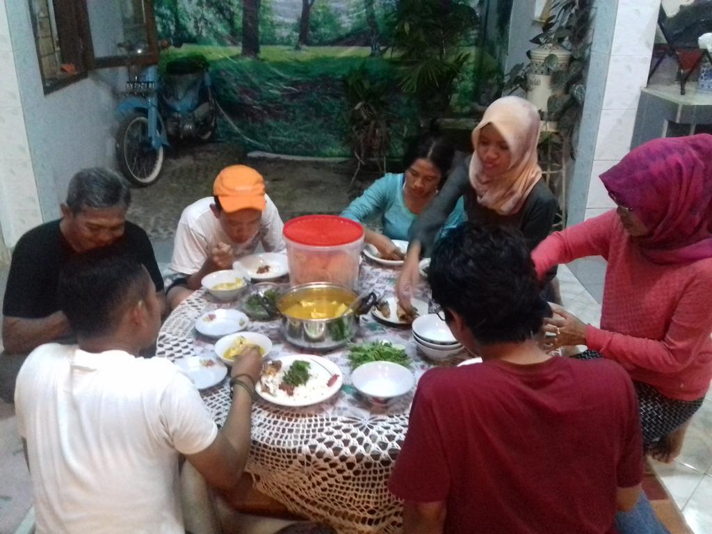 Appartamento Belitung Backpacker Tanjung Pandan Esterno foto