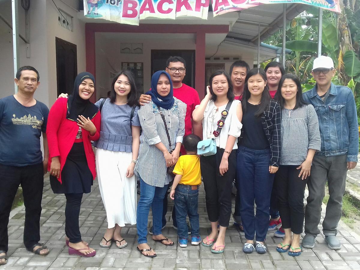 Appartamento Belitung Backpacker Tanjung Pandan Esterno foto